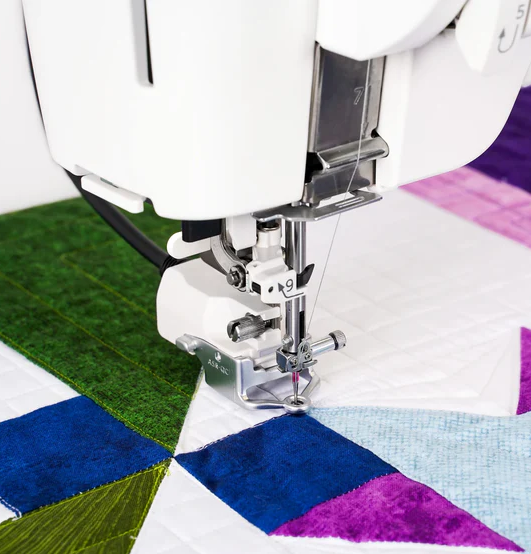 Sewing Machines & Overlocker/Coverstitch Machines