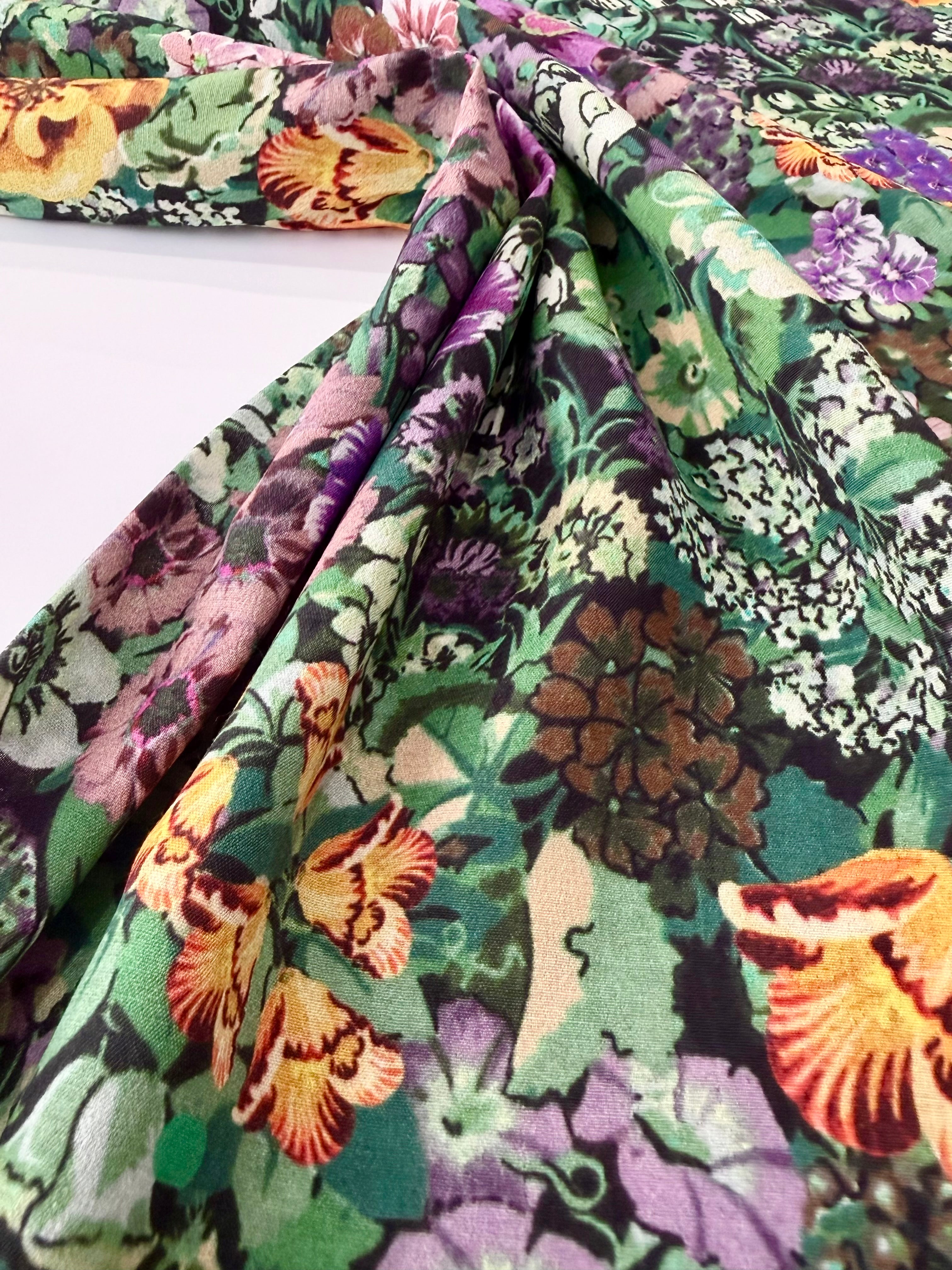 English Country Floral Viscose Crêpe
