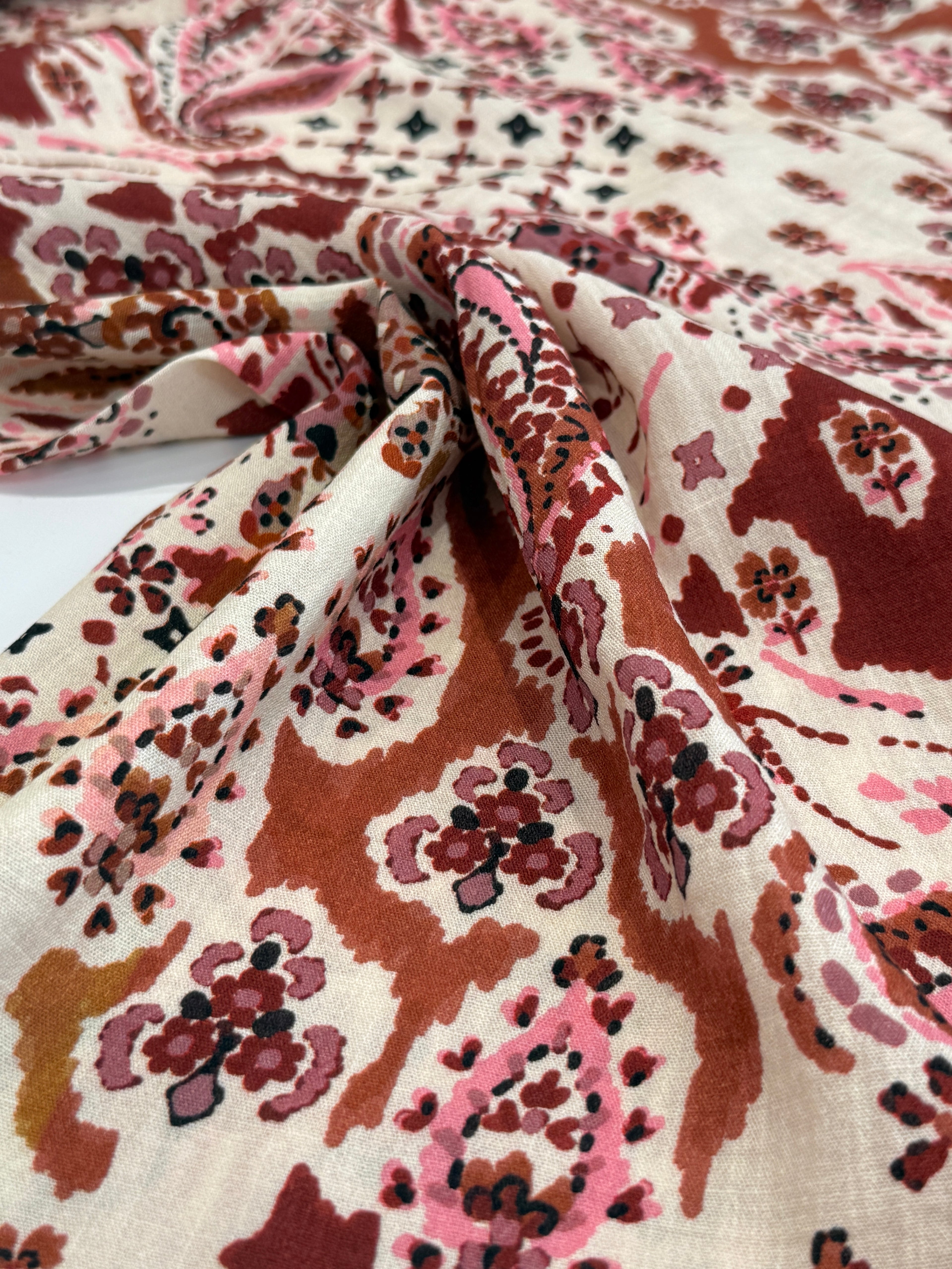 Paisley Viscose Blend Deadstock