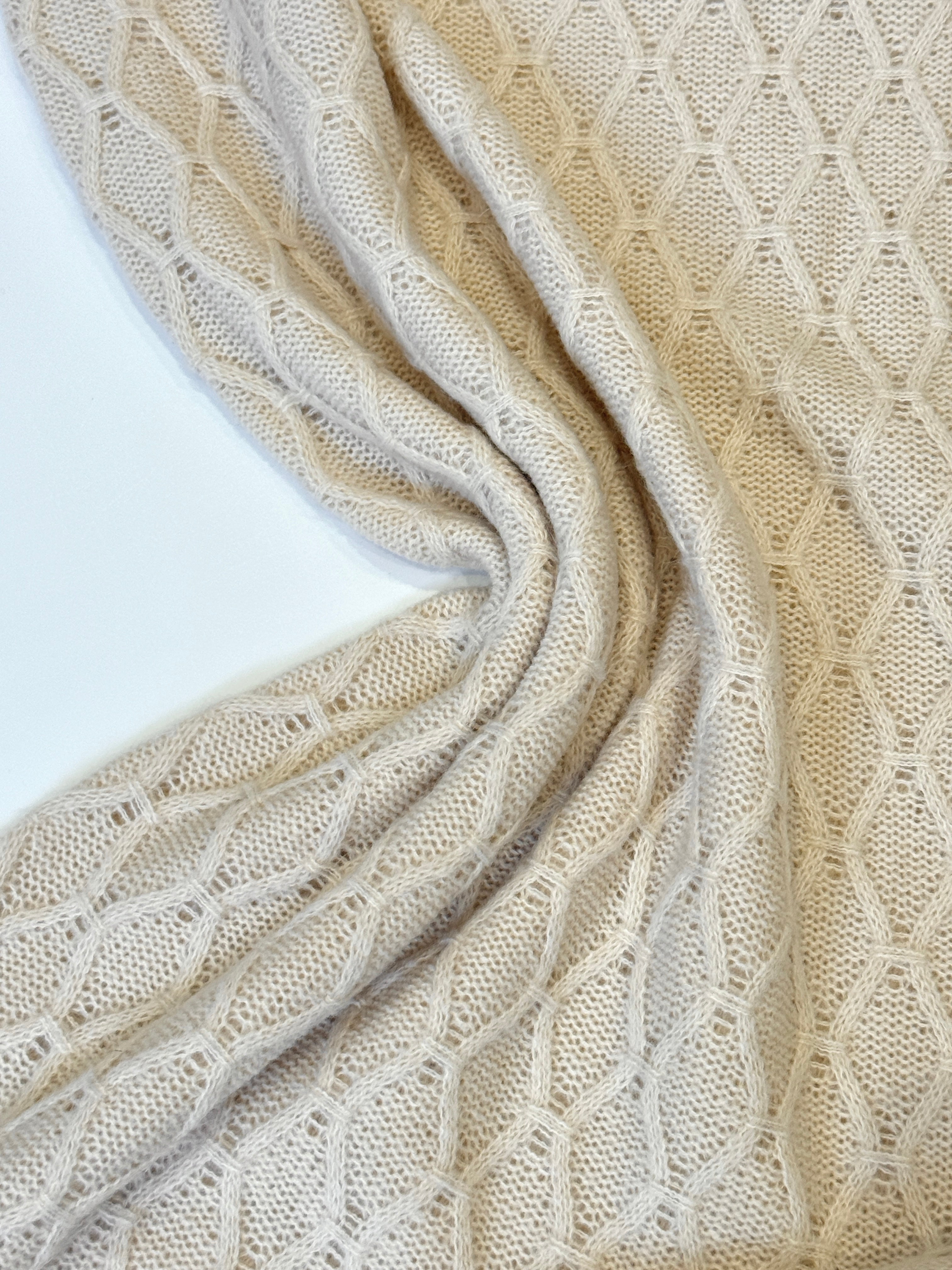 Luxe Knit Effect – Winter White
