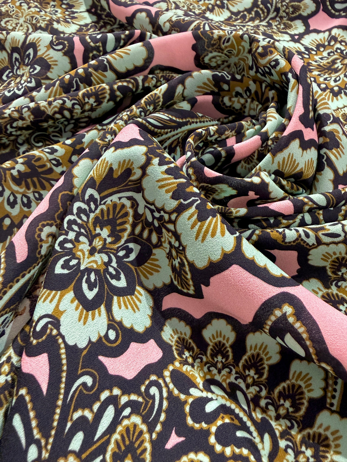 Rose Baroque Deadstock Crêpe