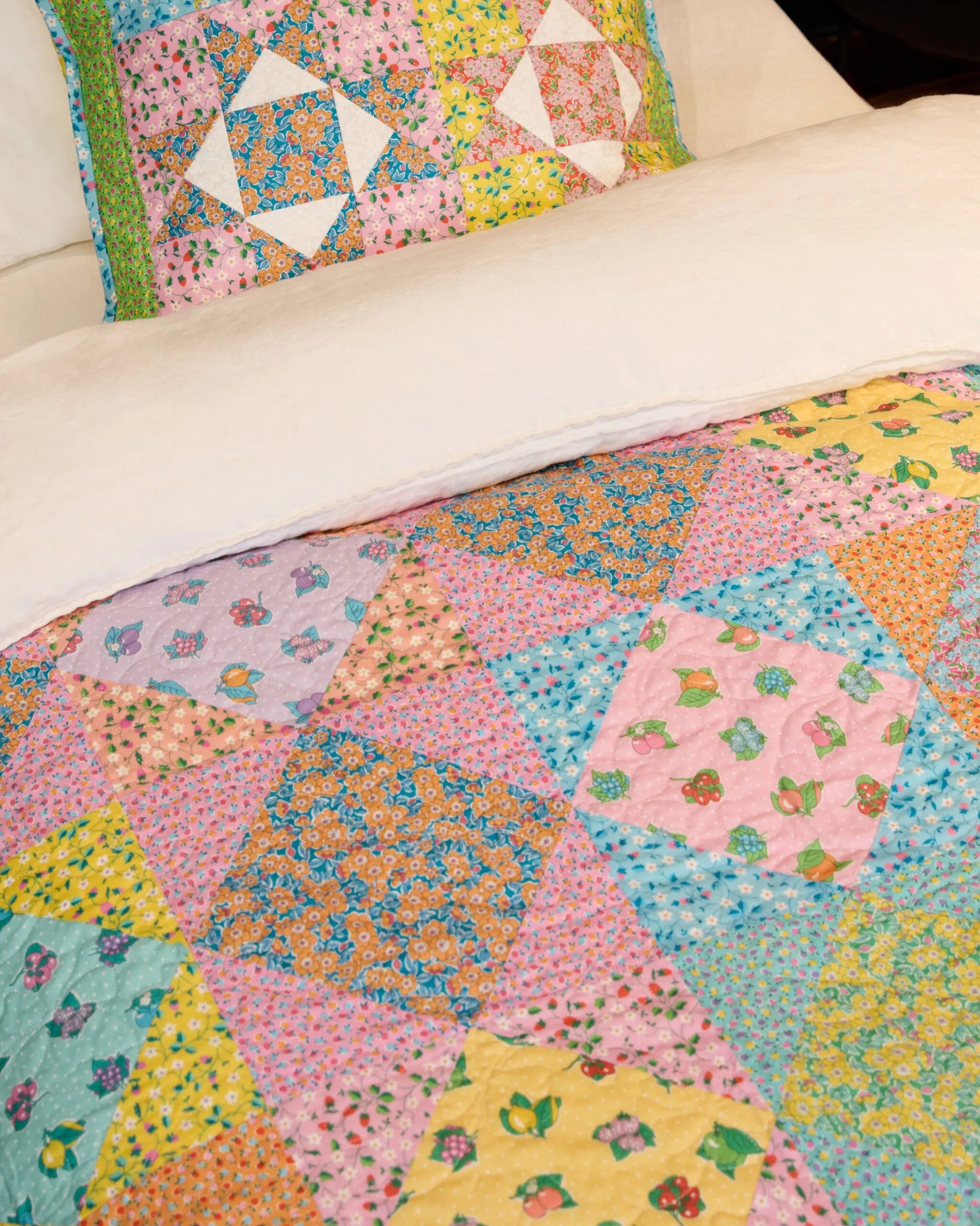 Gifts From The Garden - Flowering Blossom 491B Liberty Quilting Cotton
