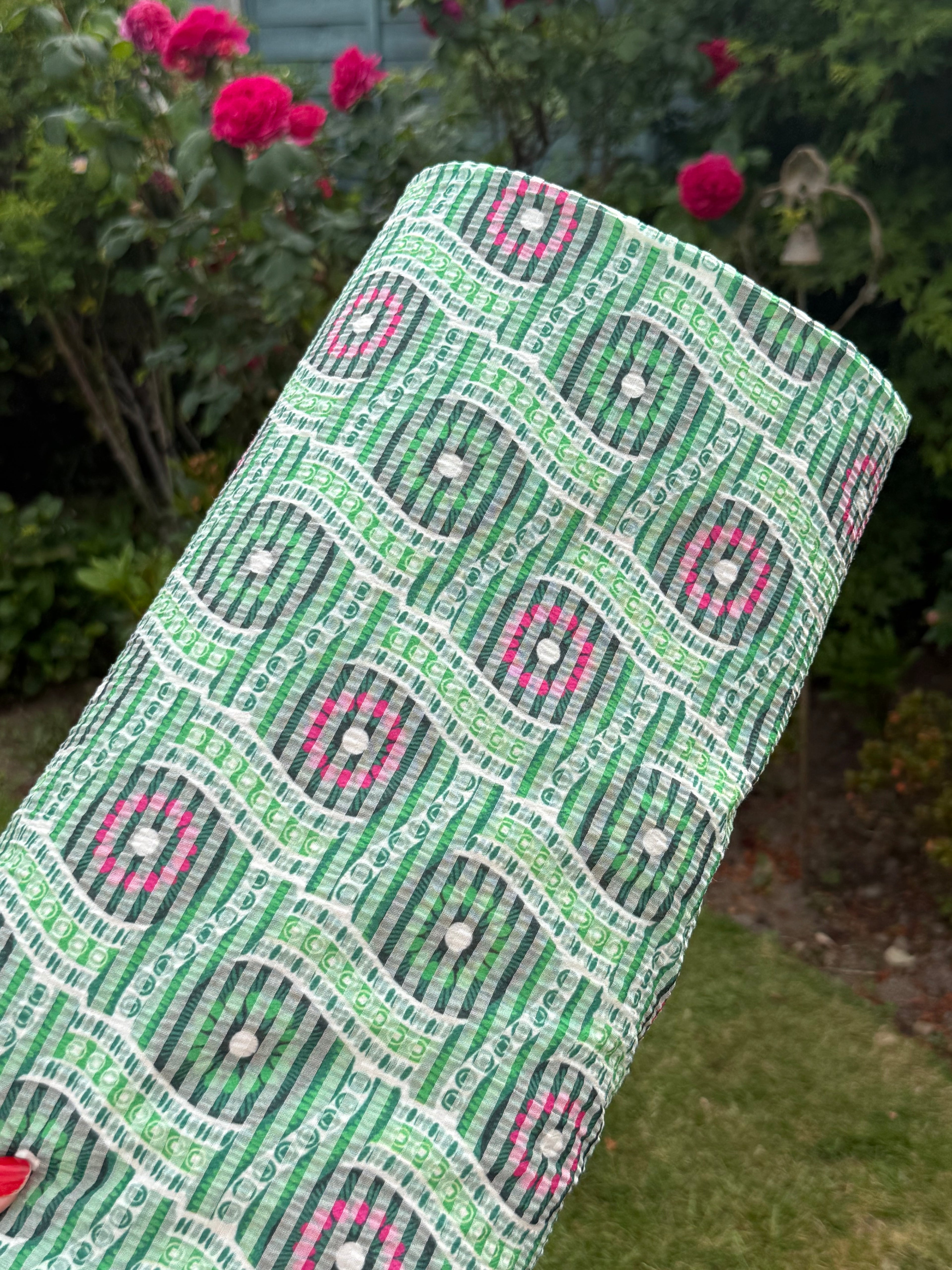 Summer Fresh Seersucker Cotton Blend Ex Designer Deadstock