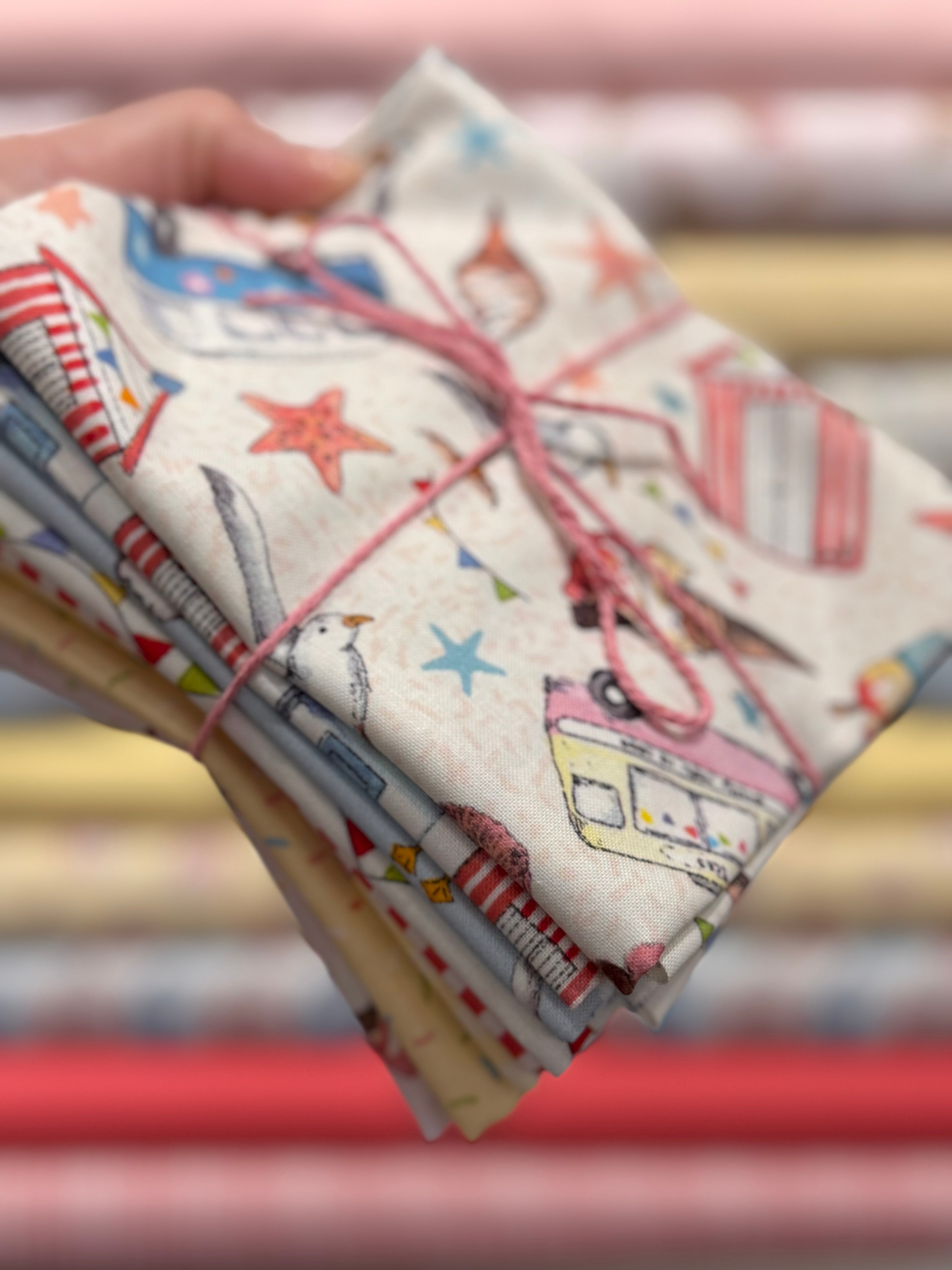Sundaes By The Sea By Susan Wheeler - 8 Fat Quarter Bundle