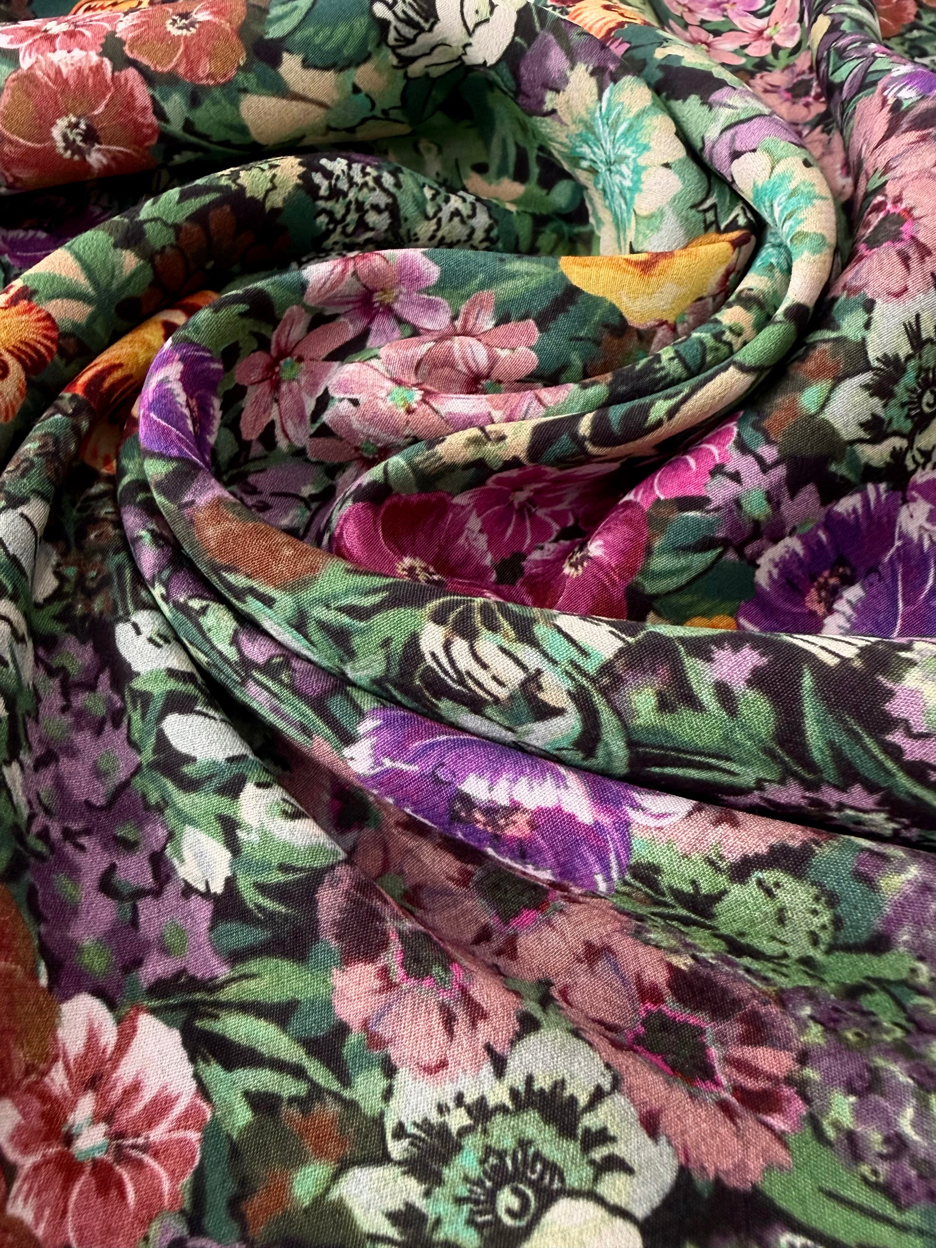 English Country Floral Viscose Crêpe