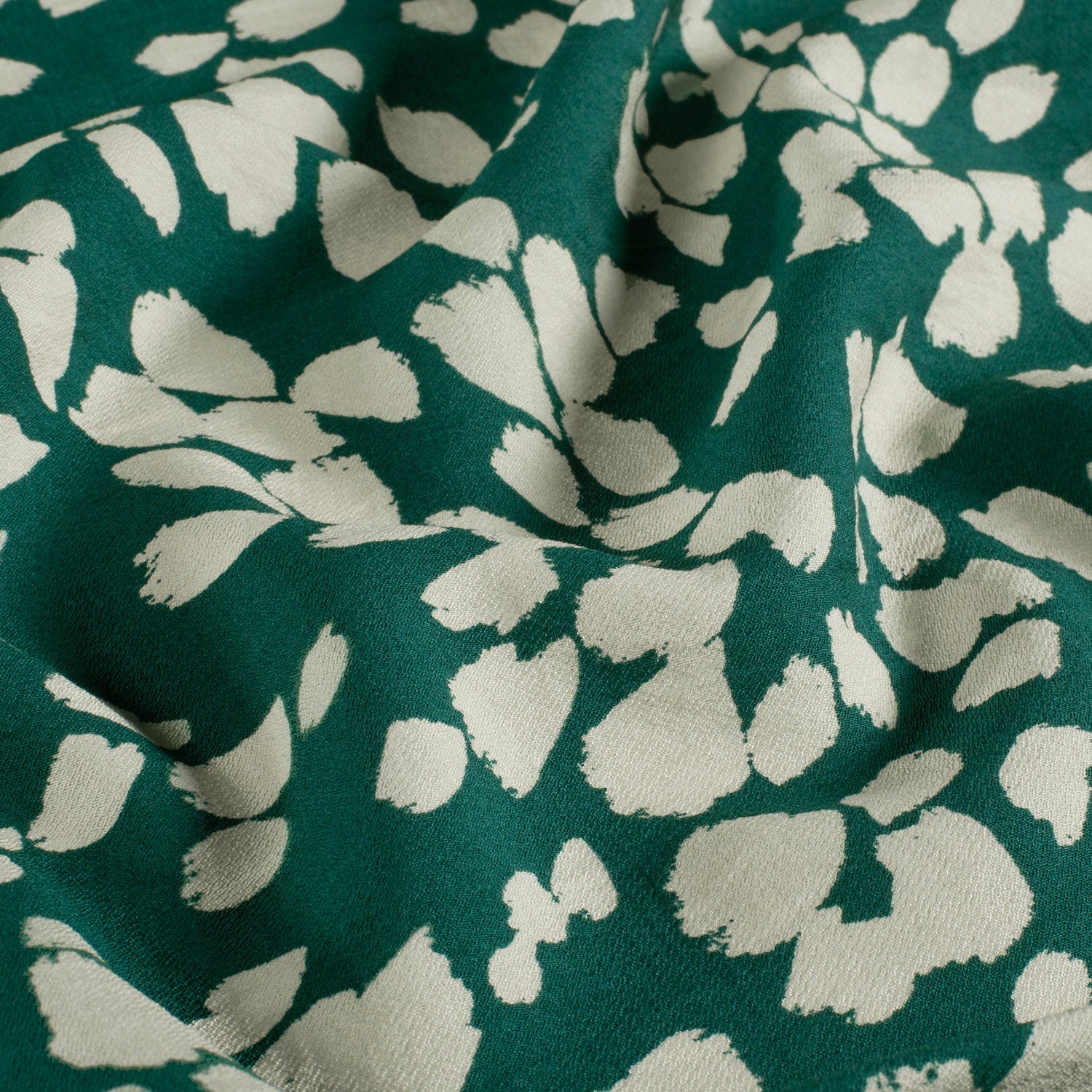 Scattered Petals Viscose Crêpe