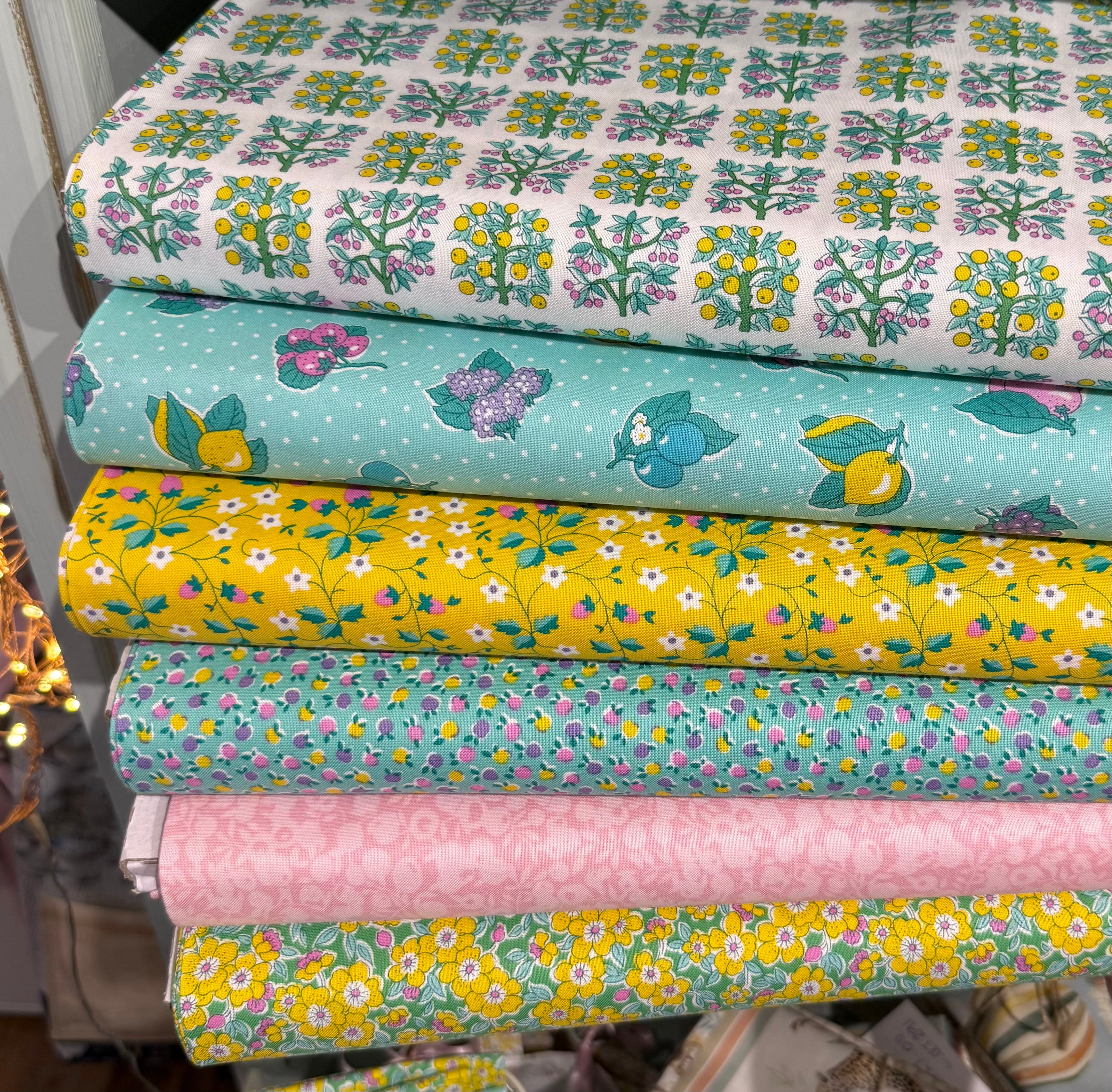 Gifts From The Garden Fat Quarter Bundle Liberty Quilting Cotton