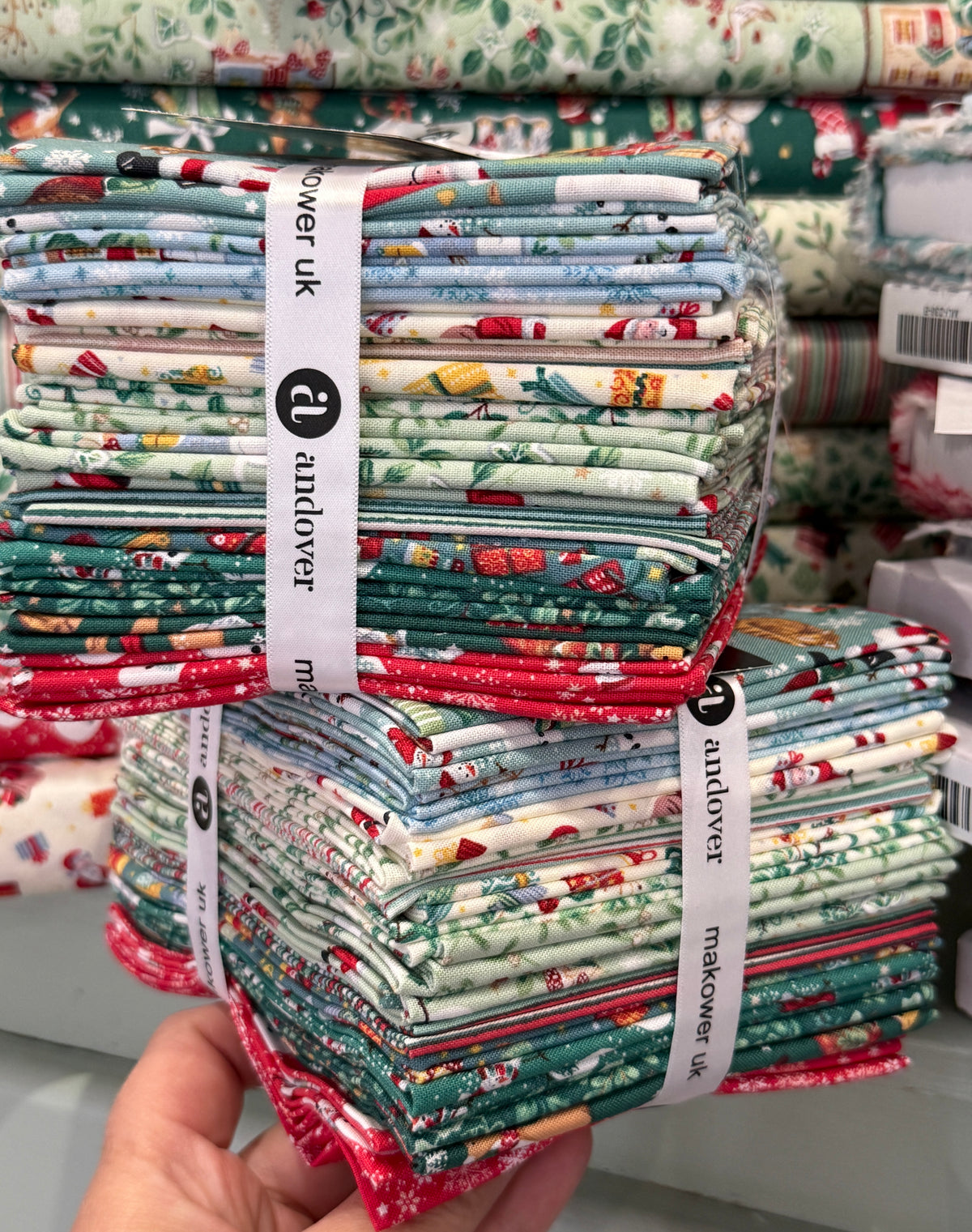 Country Christmas Fat Quarter Bundle x 19 By Makower UK