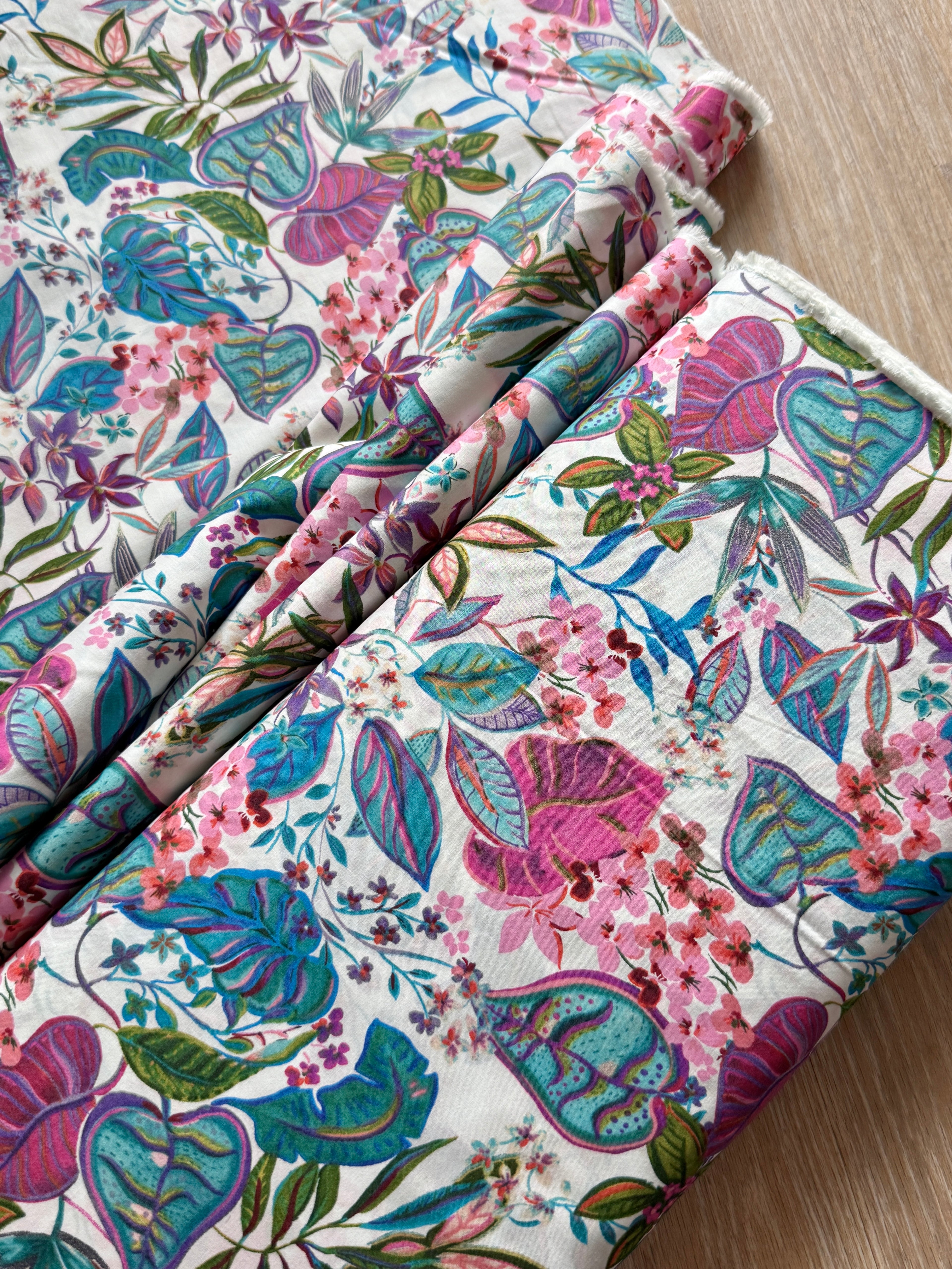 Peacock Garden Cotton Lawn