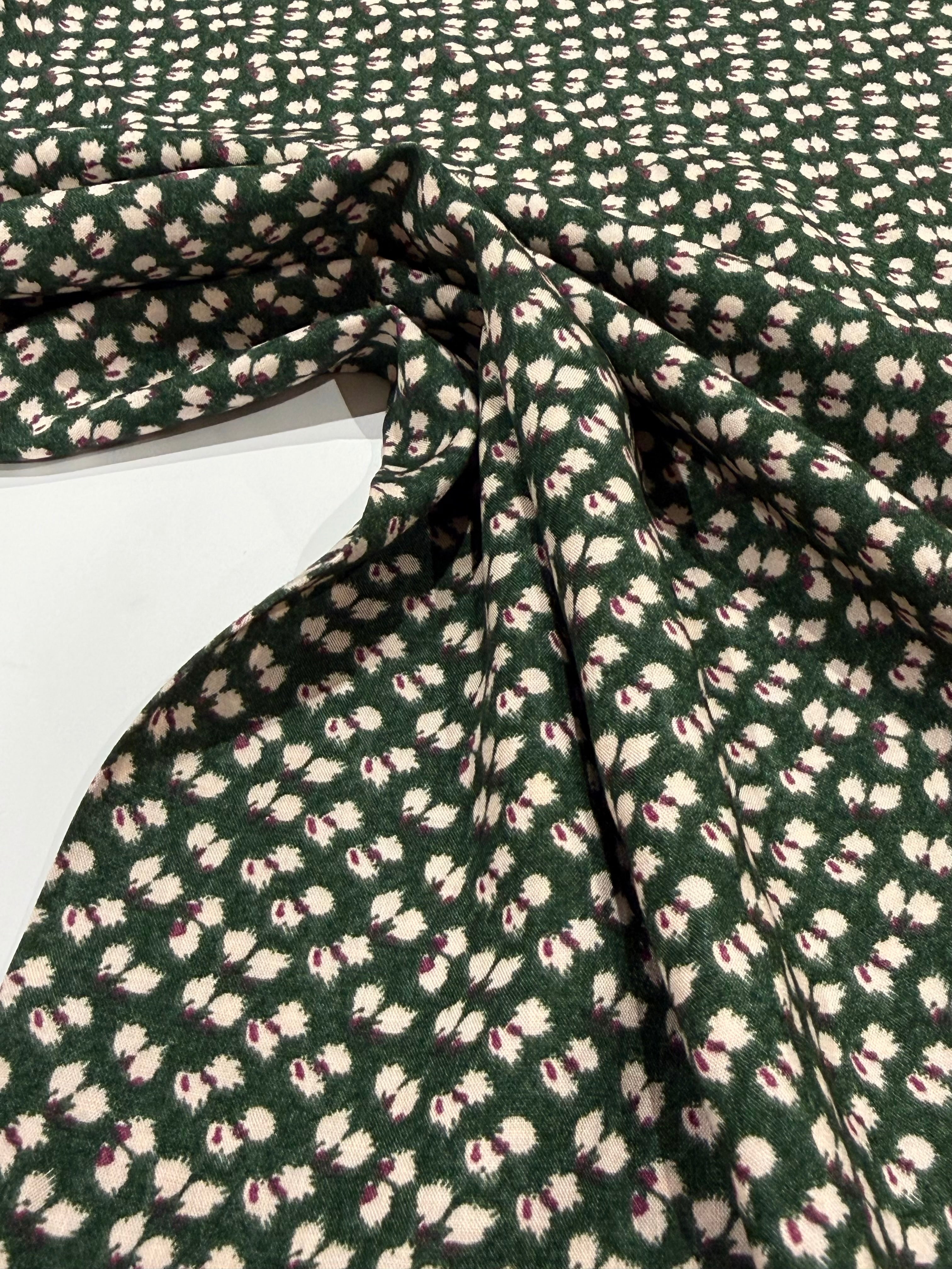 Petals Viscose - Forest Green