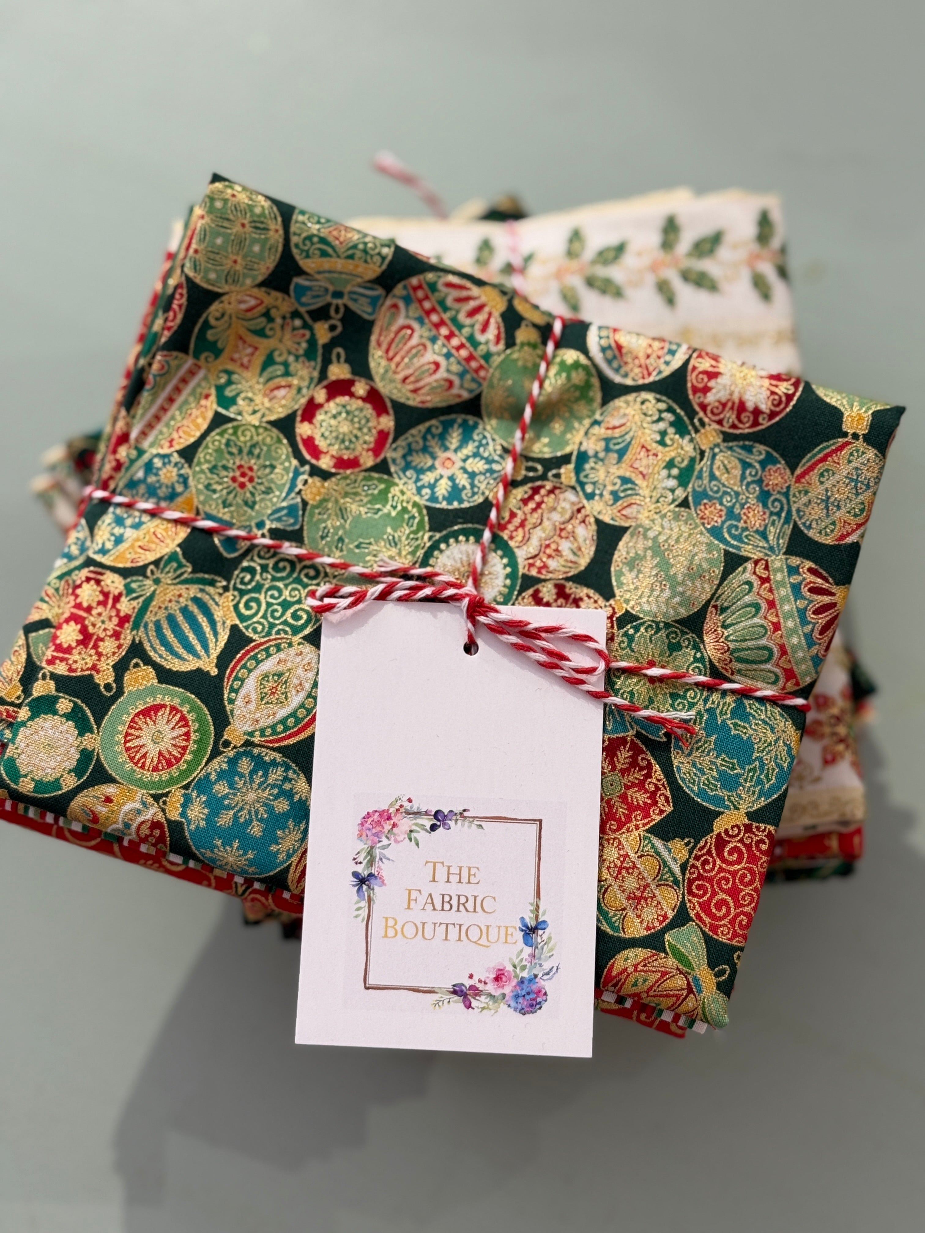 Adorn By Makower UK Fat Quarter Bundle (x6)