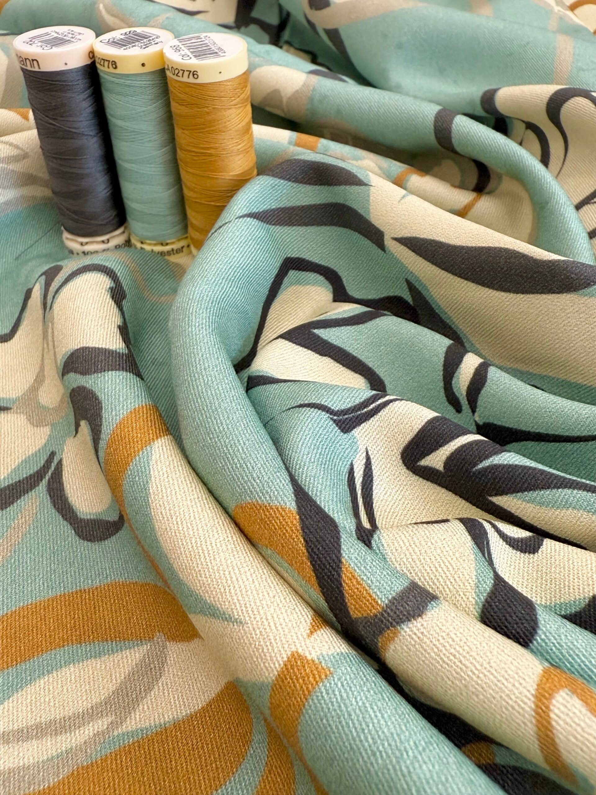 Light & Lush Viscose By Stof Of Denmark - Aria 44cm Remnant