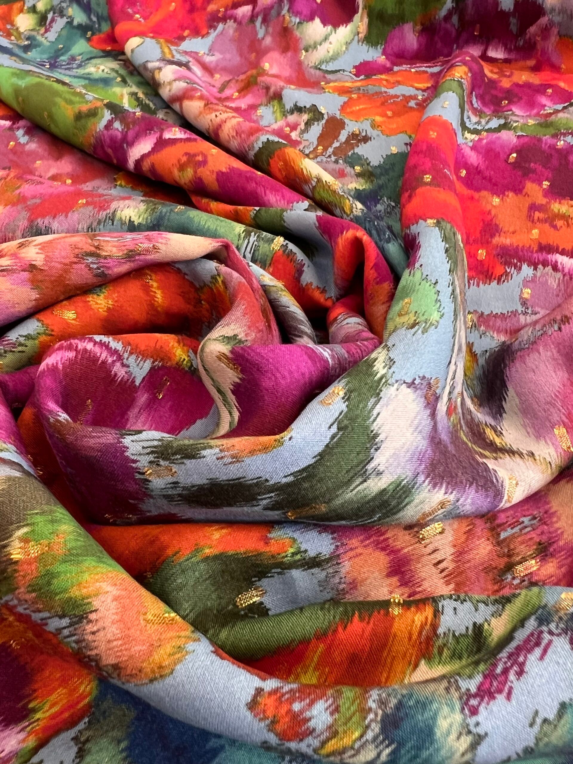 Lady McElroy Hazy Blooms Vienna Viscose Lawn 50cm Remnant