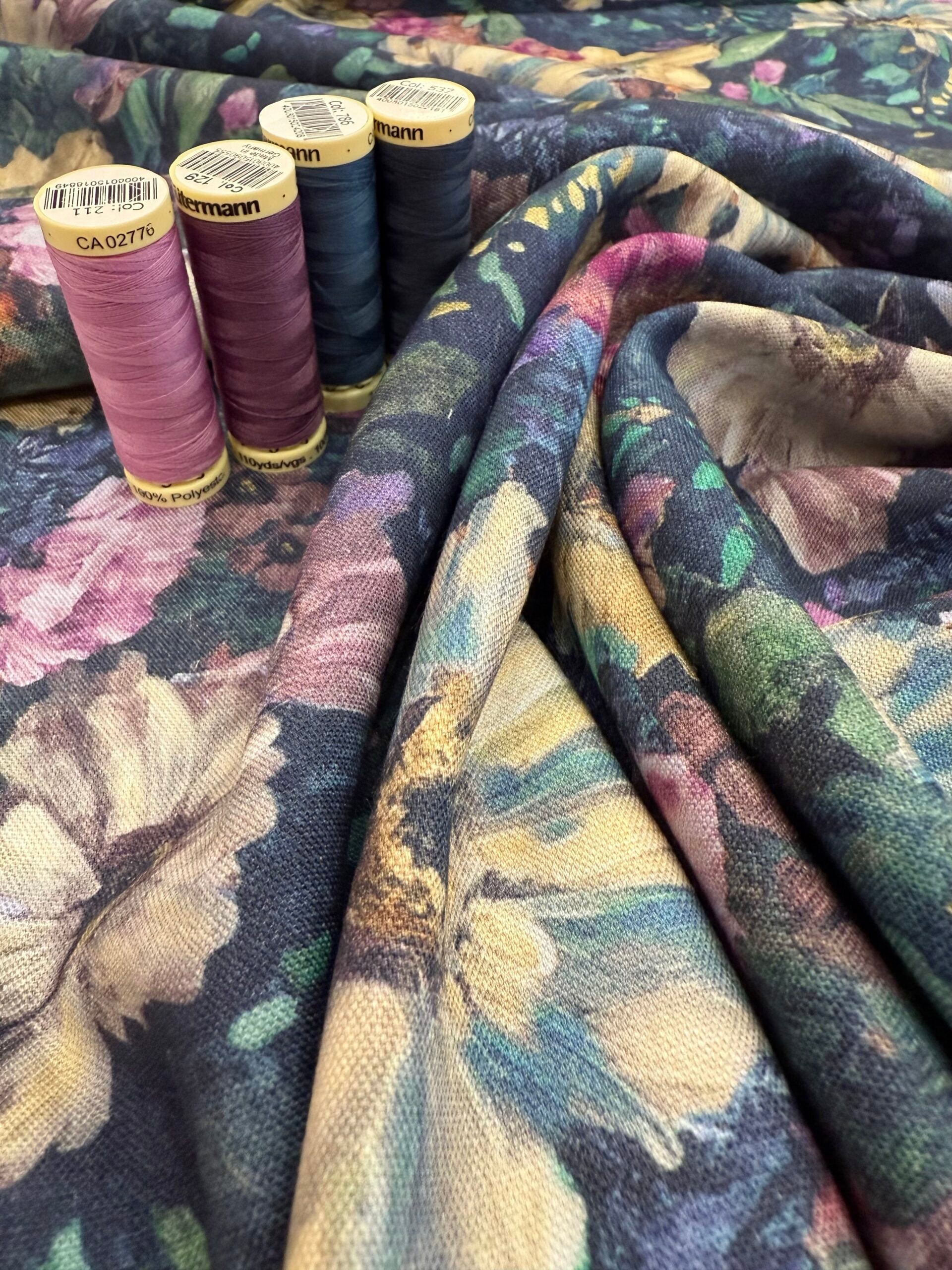 Talia Viscose Linen Blend