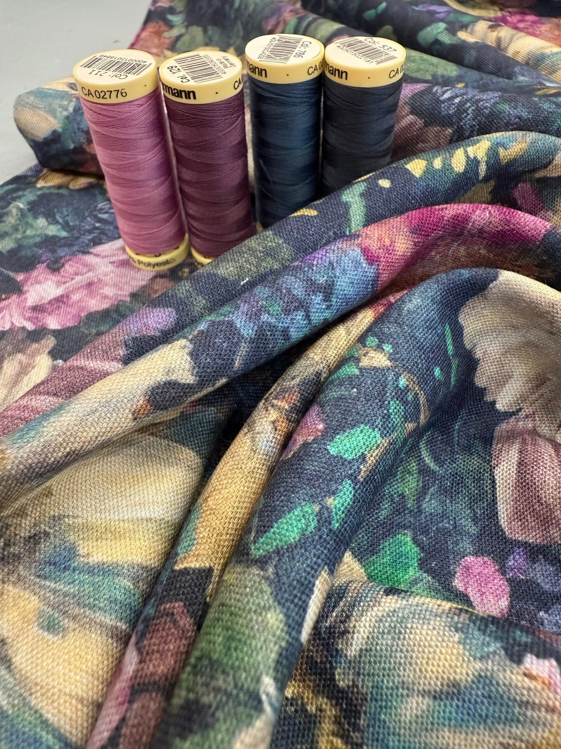 Talia Viscose Linen Blend