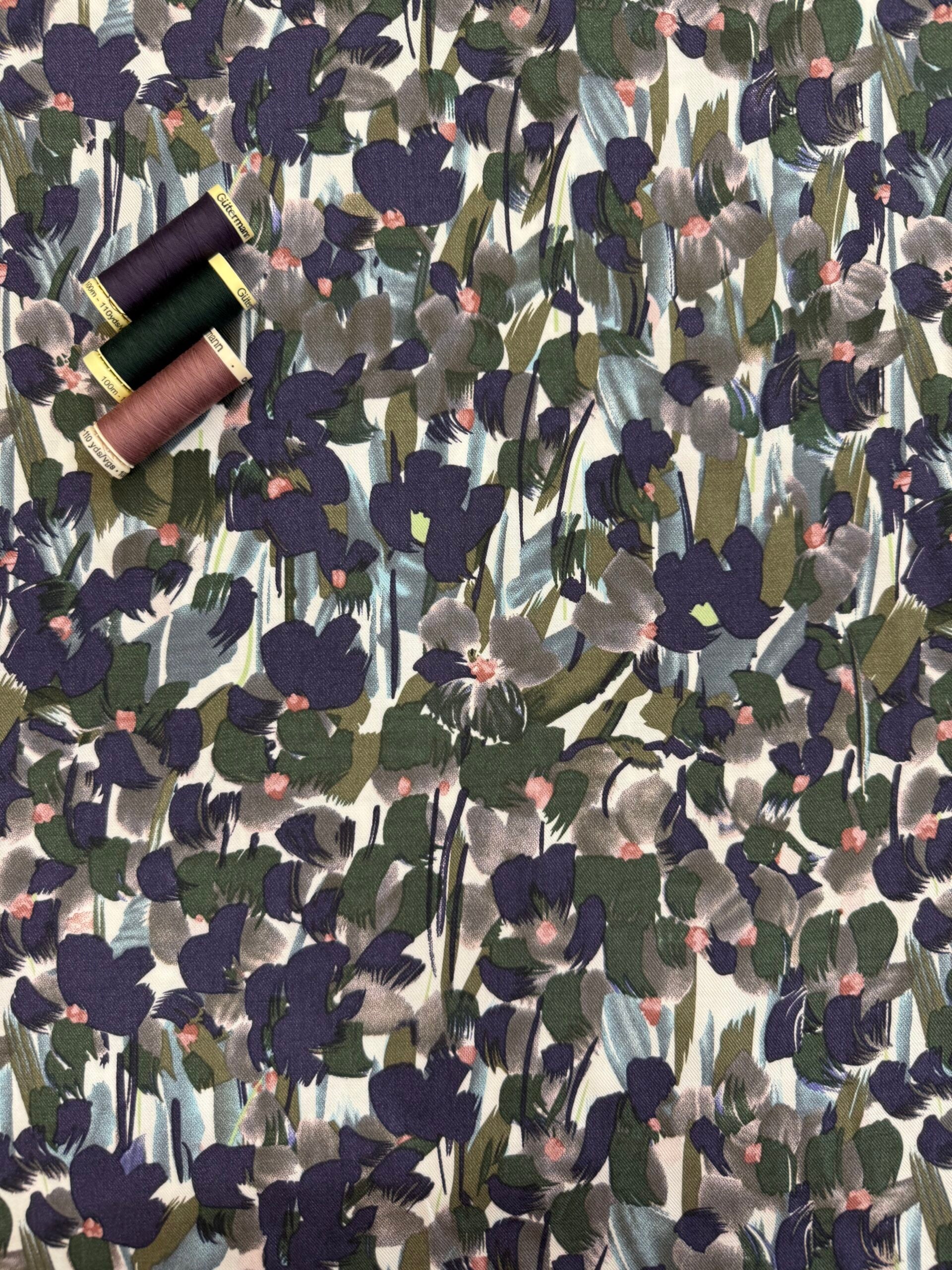 Delilah Viscose Twill