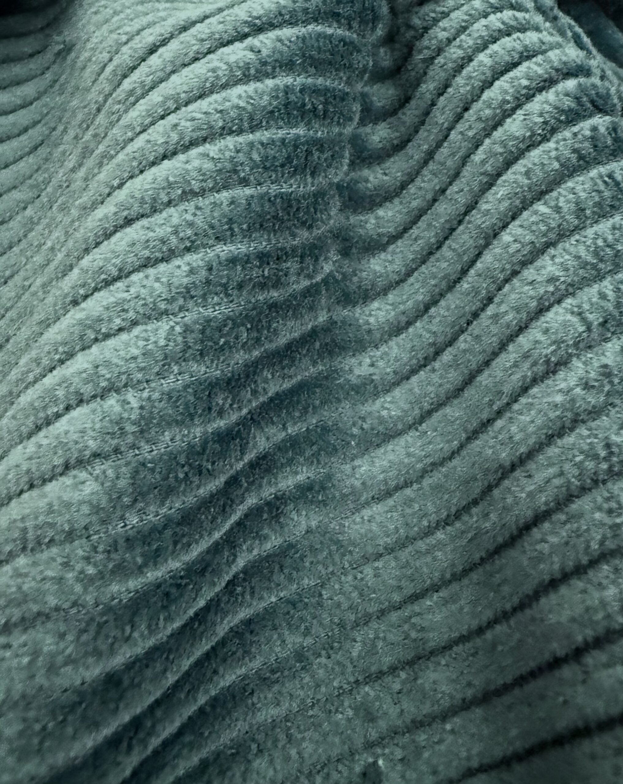 4.5 Wale Cotton Washed Jumbo Corduroy Jade Green