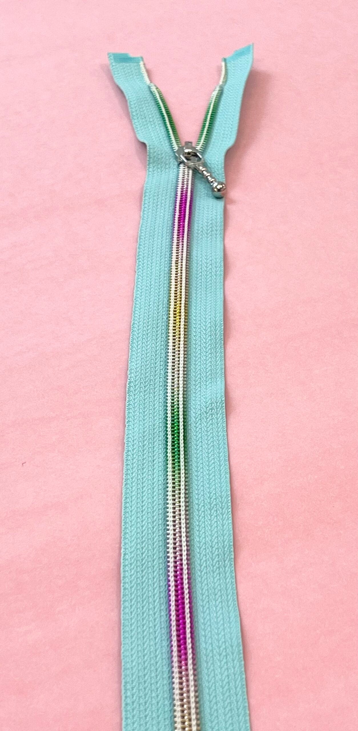 Rainbow Zip - Open Ended 22 inch