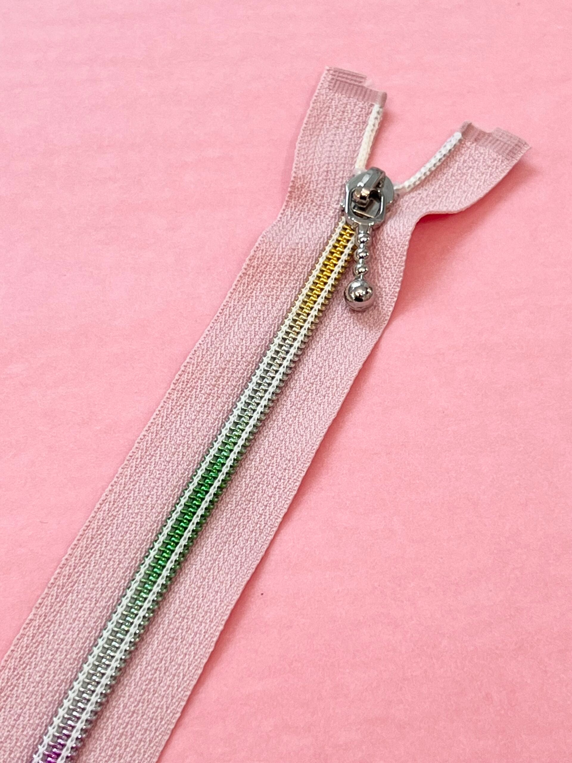 Rainbow Zip - Open Ended 22 inch