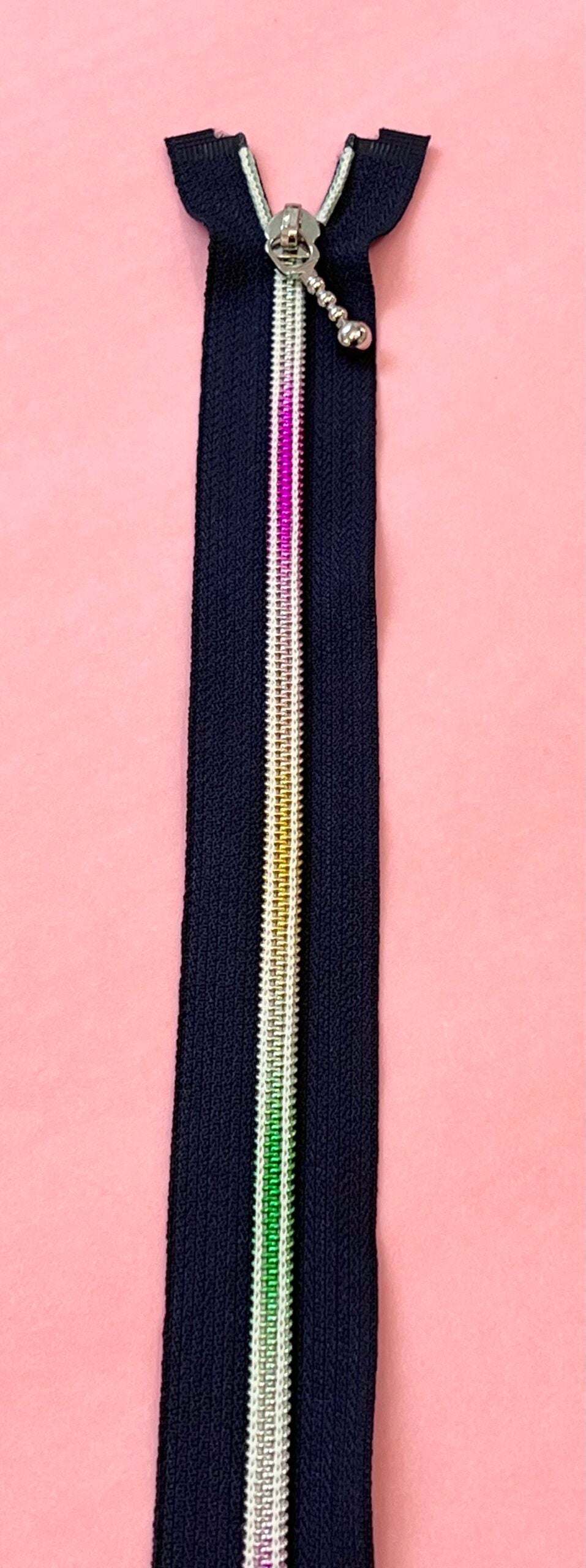 Rainbow Zip - Open Ended 22 inch