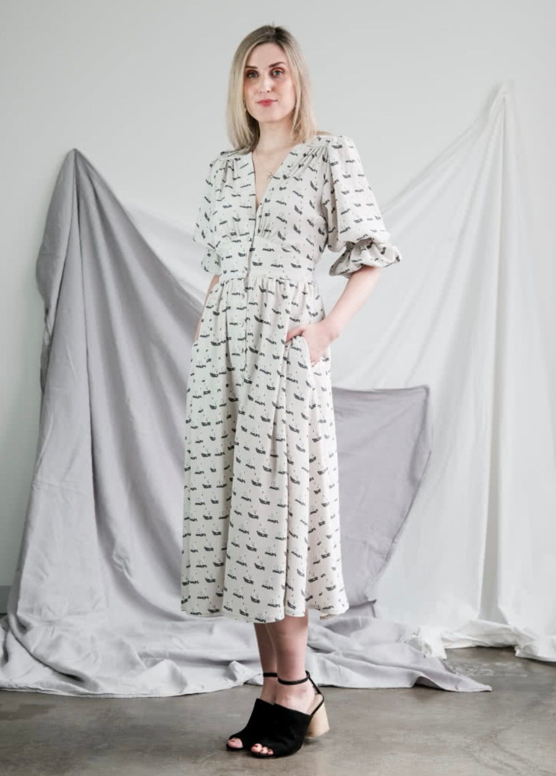 Style Arc Belle Woven Dress