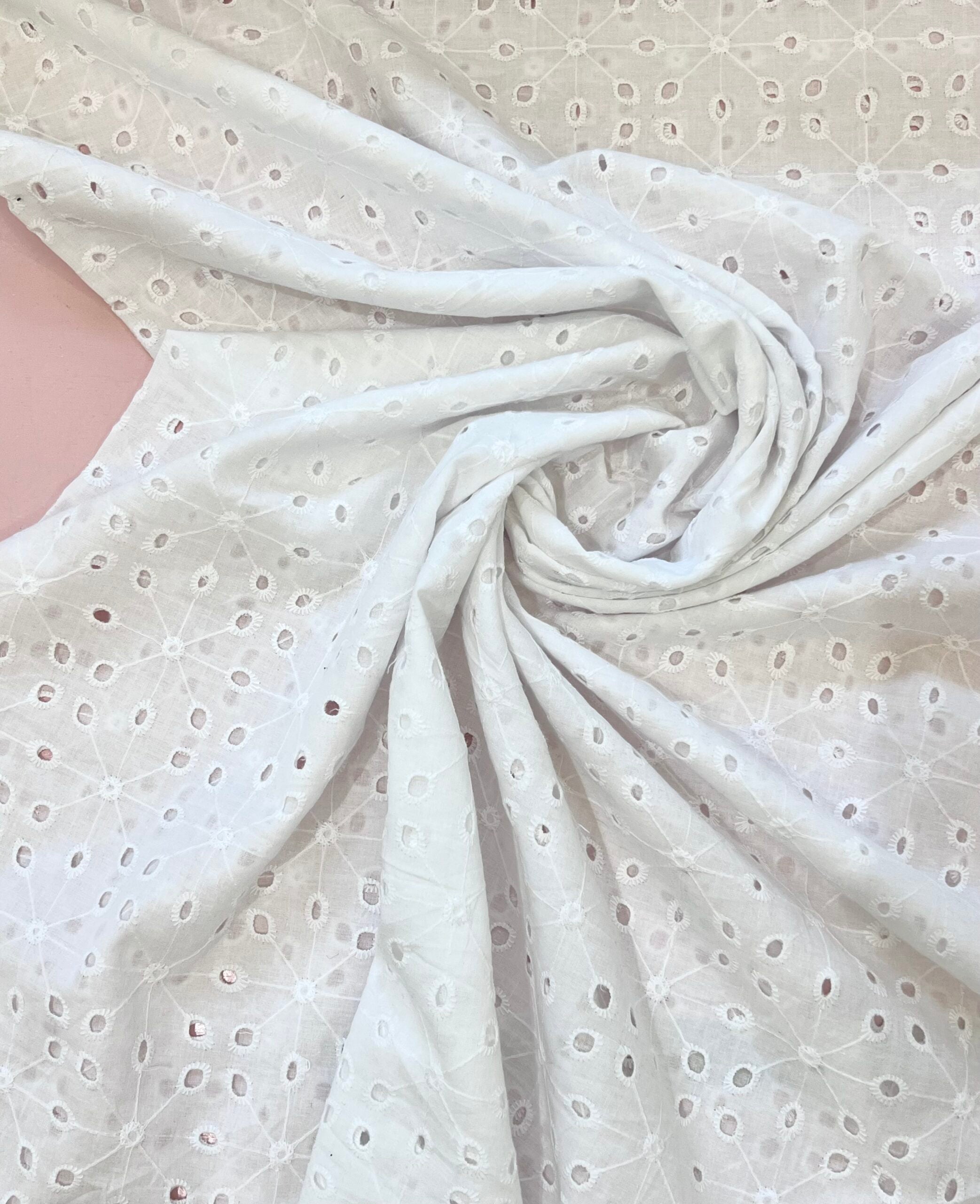Broderie Anglaise Starburst
