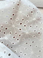 Broderie Anglaise Starburst