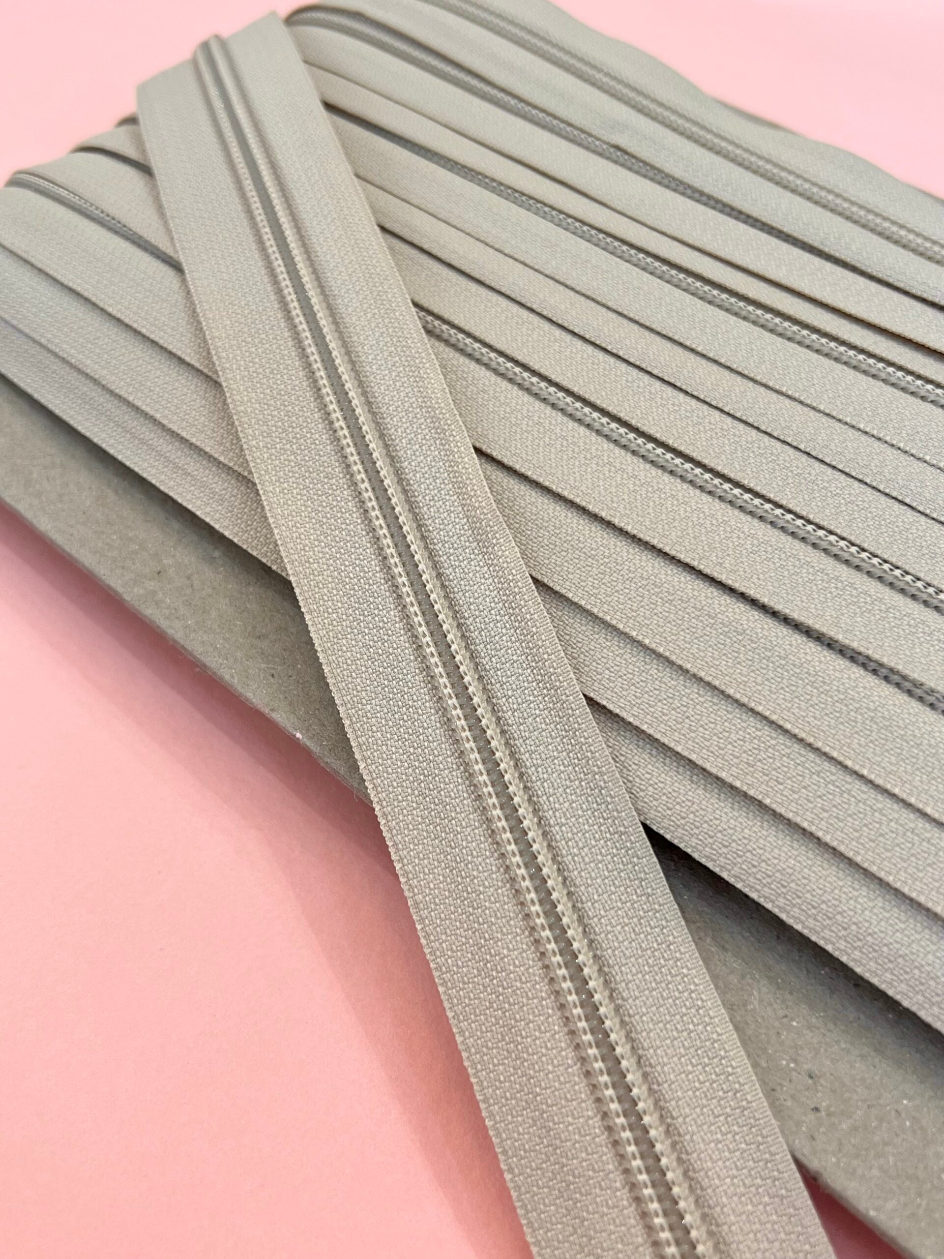 Continuous Zip No 5 (6mm) Nylon - Beige