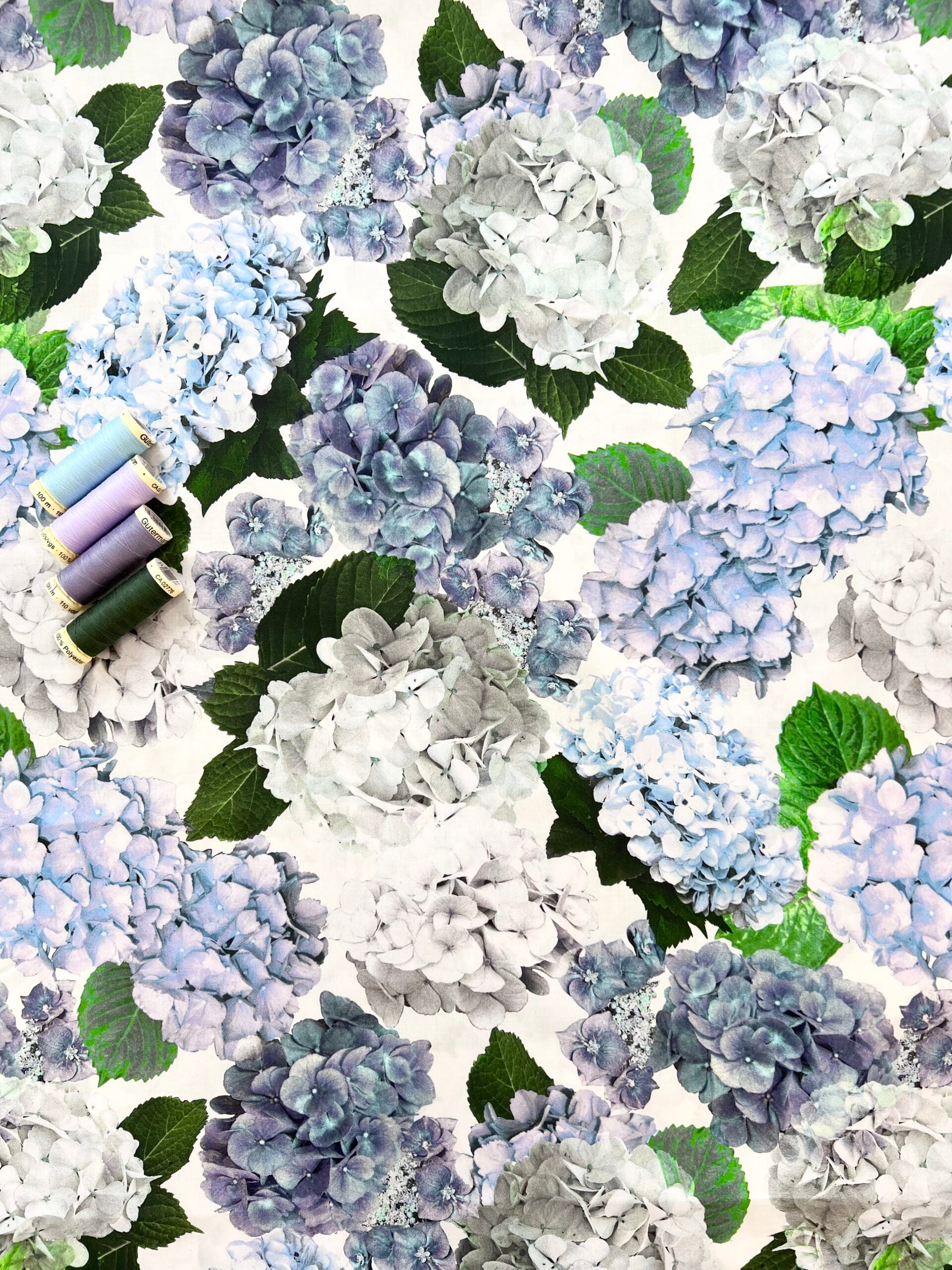 Lady McElroy Hydrangea Story Cotton Marlie Lawn 60cm Remnant