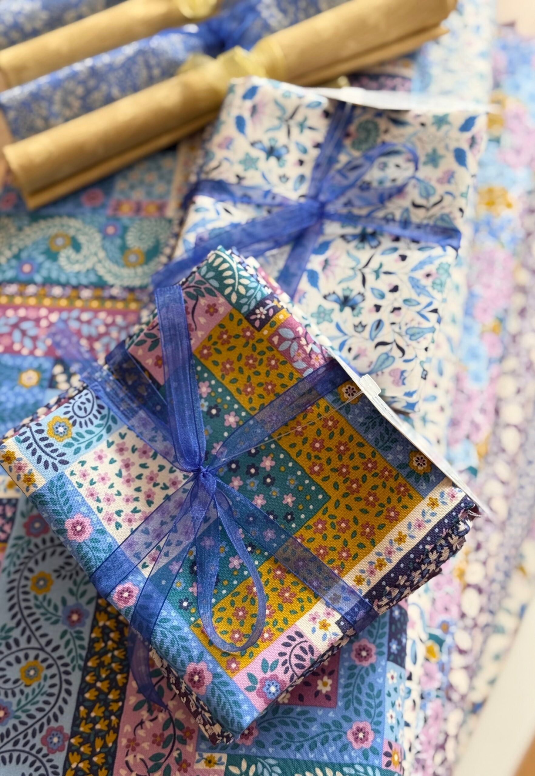 Liberty Quilting Cotton - Liberty Tudor Celebration Fat Quarter Bundle A