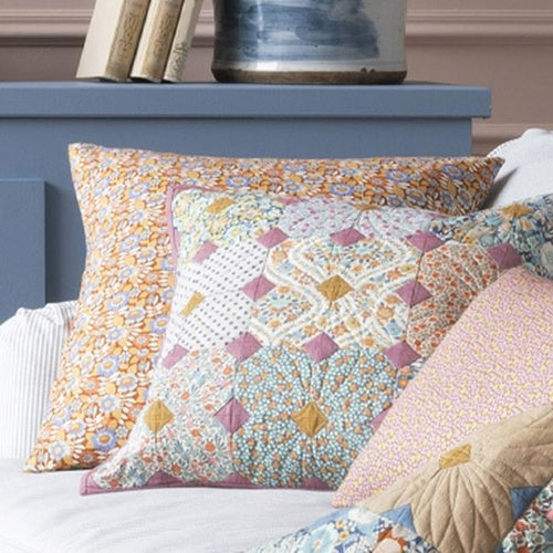 Wallflower By Tilda Fat Quarter Bundle x 5 Blue
