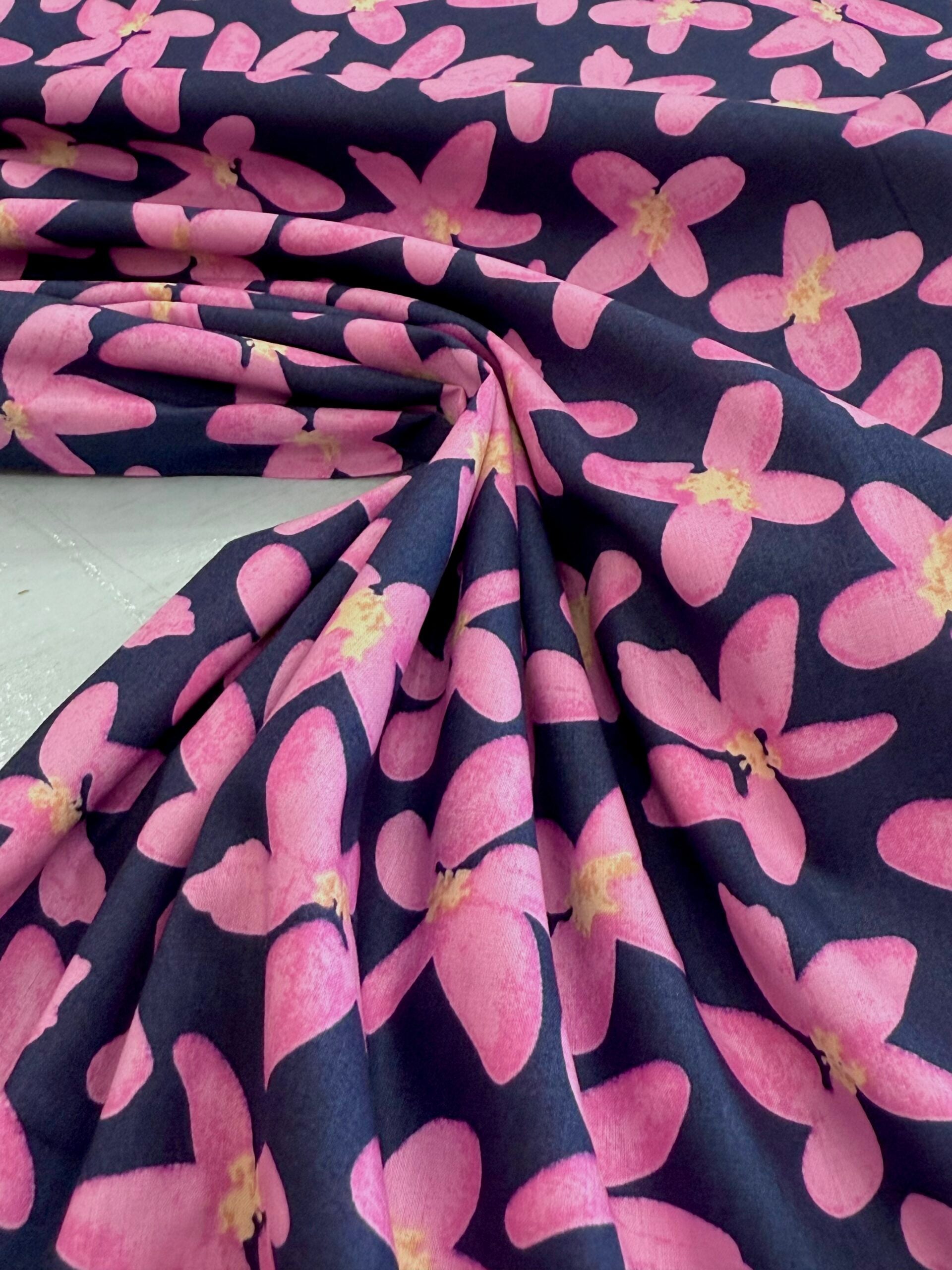 Daisy Pima Cotton Lawn