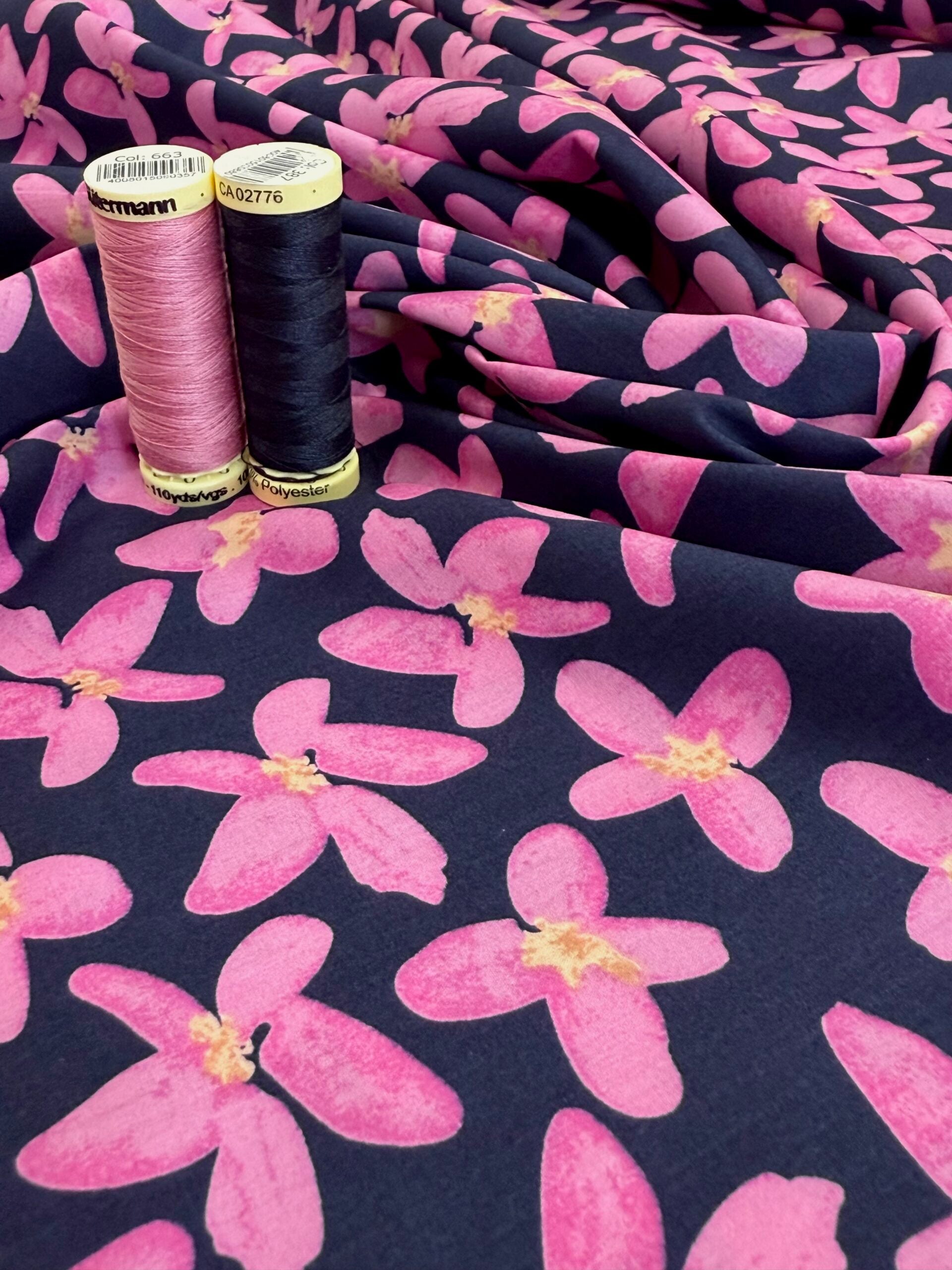 Daisy Pima Cotton Lawn