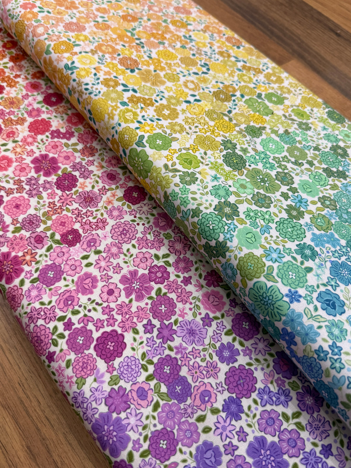 Lewis & Irene – Berry Boho Blooms Ombré Cotton (OM3B)