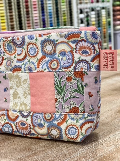 Sew A Quilted Zippy Bag/Pouch Friday 23rd May