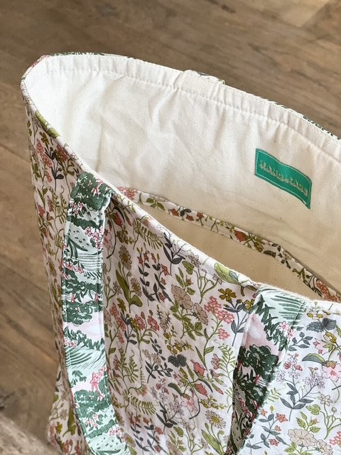 Sew A Quilted Tote Bag