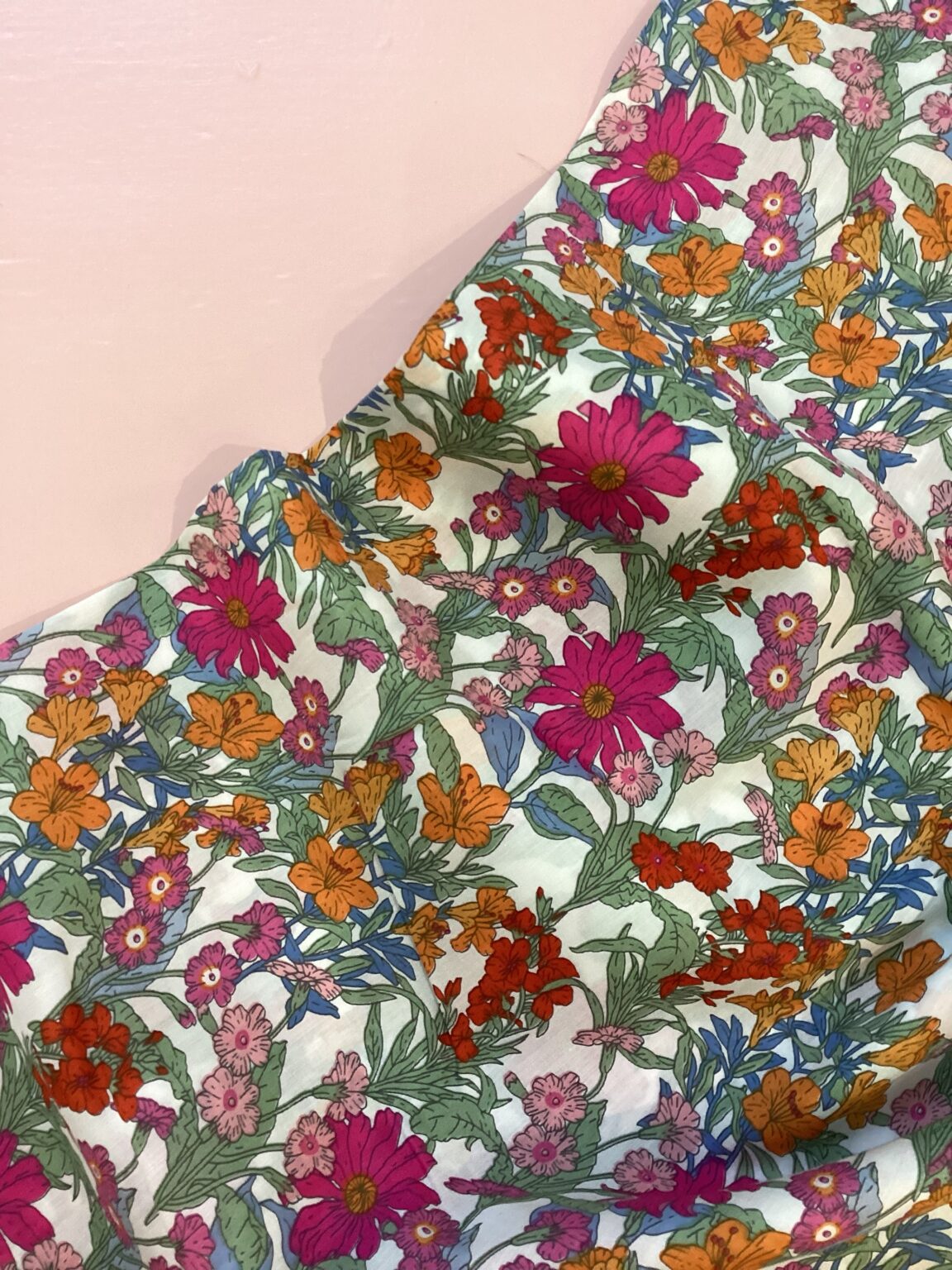 Ingrid Cotton Lawn – The Fabric Boutique