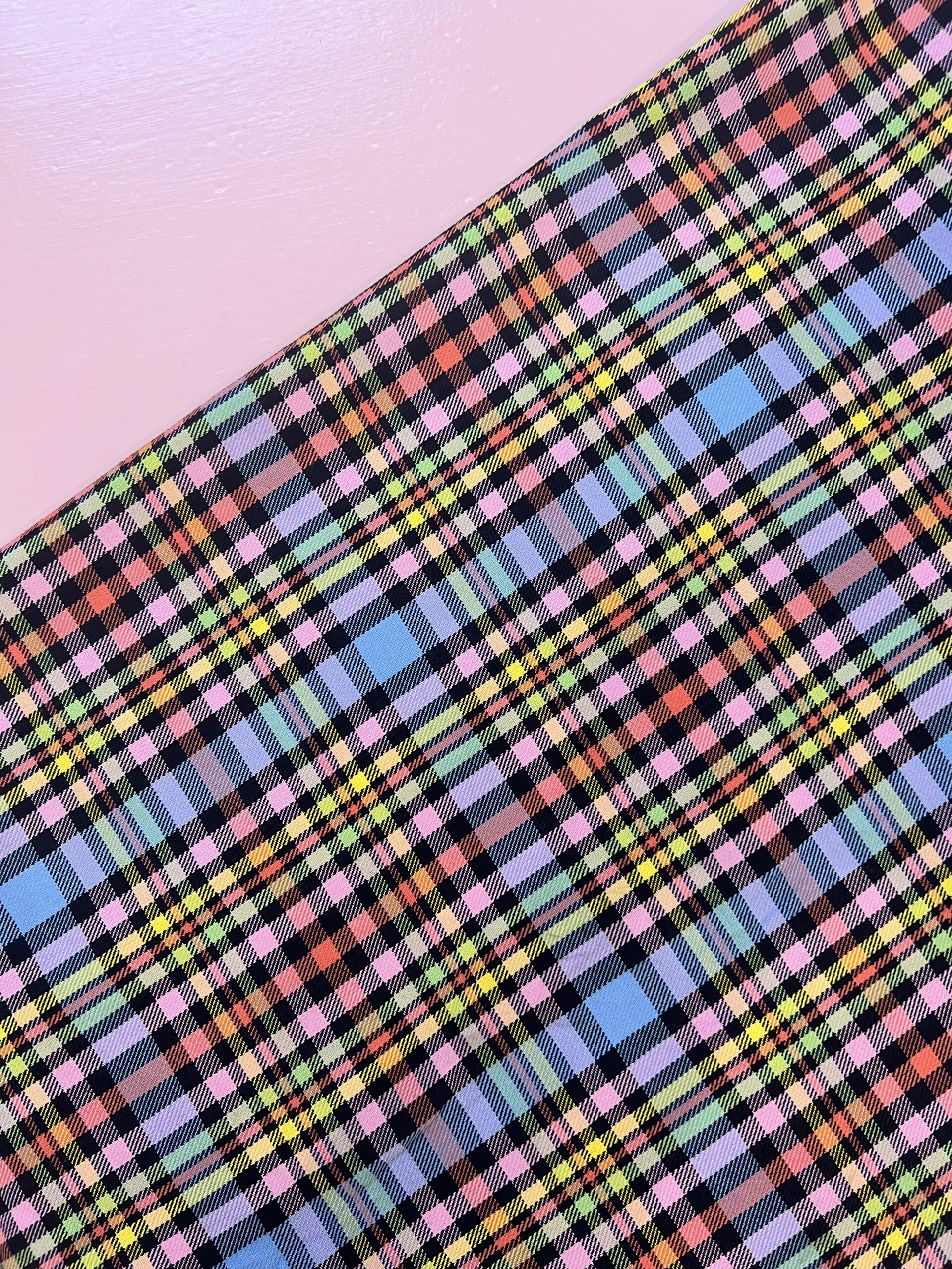 Small Rainbow Tartan – The Fabric Boutique